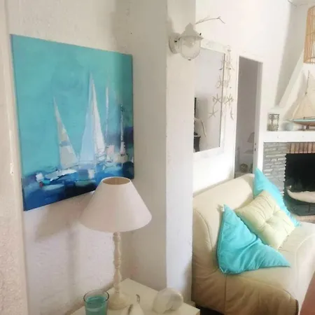 Maison D'une A Lucciana A 50 M De La Plage Avec Jardin Clos Et Wifi 루키아나